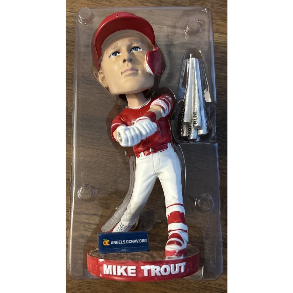 Mike Trout Silver Slugger 2022 Angels Bobblehead Baseball Very Good Has Box - Picture 4 of 14